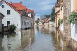 Hochwasserkatastrophe in Niederbayern: Wie hilft die Wohngebäudeversicherung?